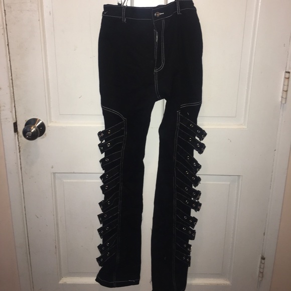 fashion nova buckle jeans